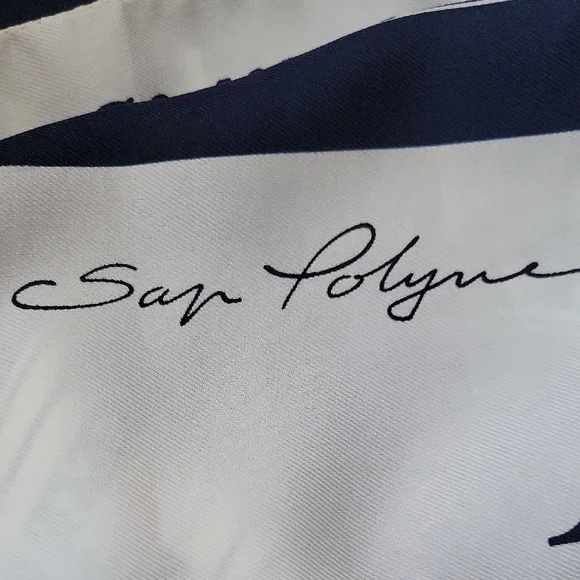 Vintage Made In Italy Paris Themed Navi Blue and Cream Square Scarf Size 33×34 - Picture 7 of 7